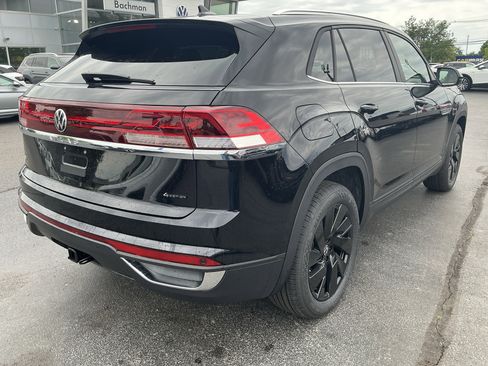 New 2026 Volkswagen Atlas Cross Sport SE AWD/4WD image 7