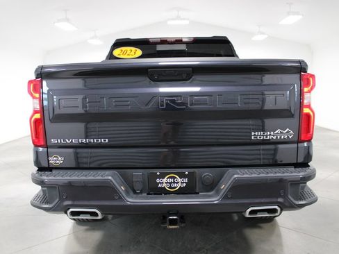 Used 2023 Chevrolet Silverado 1500 High Country w/ Technology Package AWD/4WD image 8