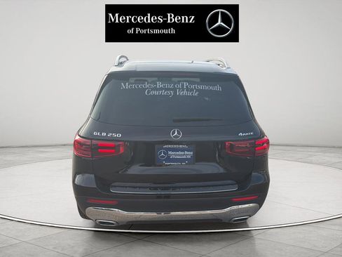 Certified 2026 Mercedes-Benz GLB 250 4MATIC image 4