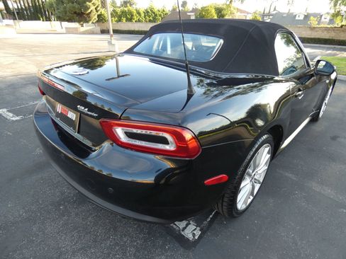Used 2017 FIAT 124 Spider Lusso image 59