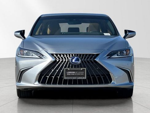 Certified 2022 Lexus ES 300h w/ Premium Package FWD image 9