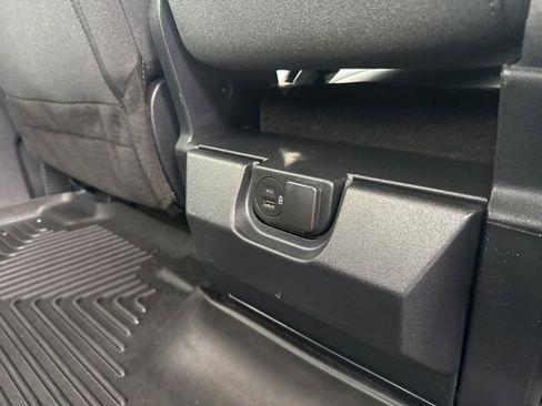 Used 2021 Ford F150 XLT image 13