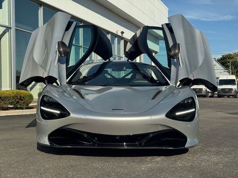 Used 2022 McLaren 720S Performance image 38