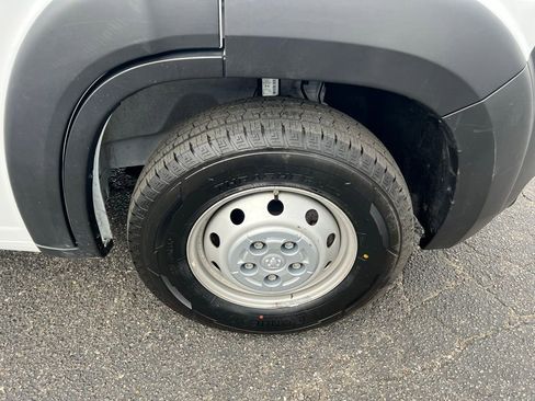 Used 2023 RAM ProMaster 2500 image 13