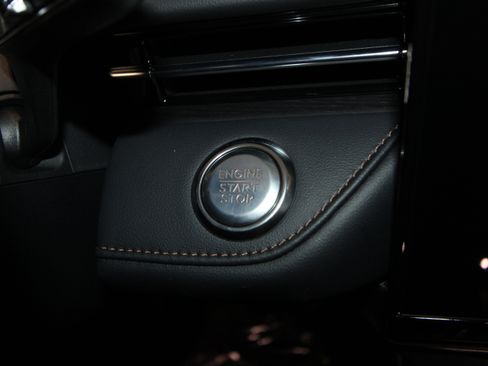 New 2026 Lincoln Nautilus Reserve w/ Jet Appearance Package image 11