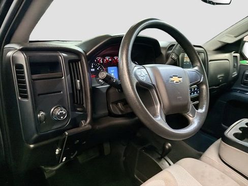 Used 2019 Chevrolet Silverado 1500 Custom w/ Custom Convenience Package image 10