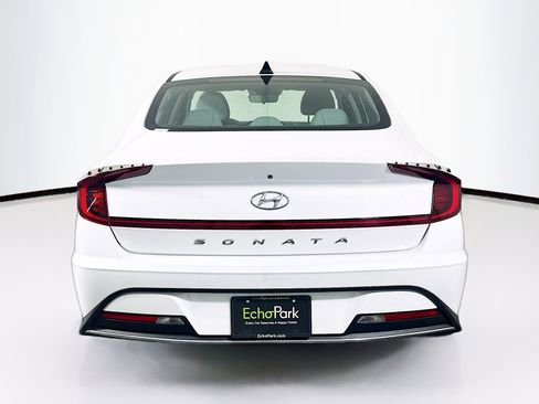 Used 2022 Hyundai Sonata SE FWD image 7