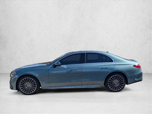 New 2026 Mercedes-Benz E 450 4MATIC Sedan image 5