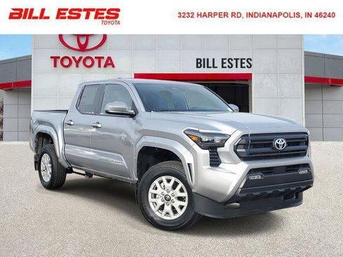 Certified 2025 Toyota Tacoma SR5 image 1