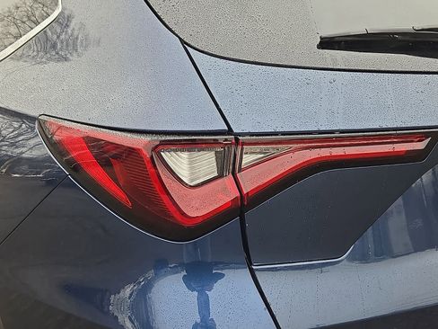 Certified 2025 Acura MDX SH-AWD w/ Advance Package image 11