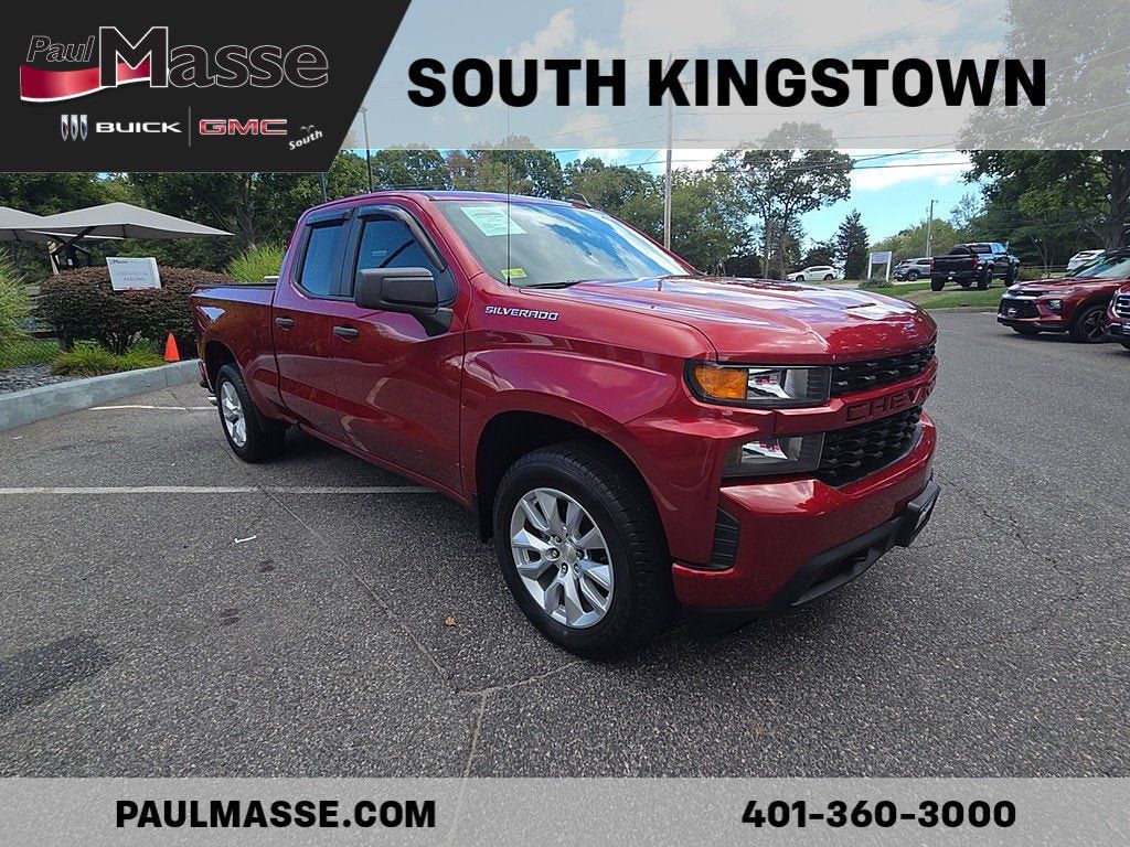 Used 2019 Chevrolet Silverado 1500 Custom w/ Custom Value Package AWD/4WD image 3