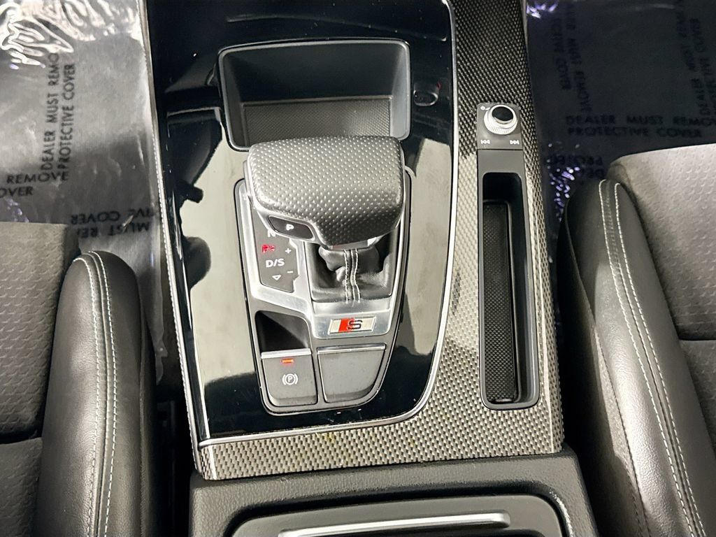 Used 2022 Audi SQ5 Premium Plus w/ Premium Plus Package AWD/4WD image 19
