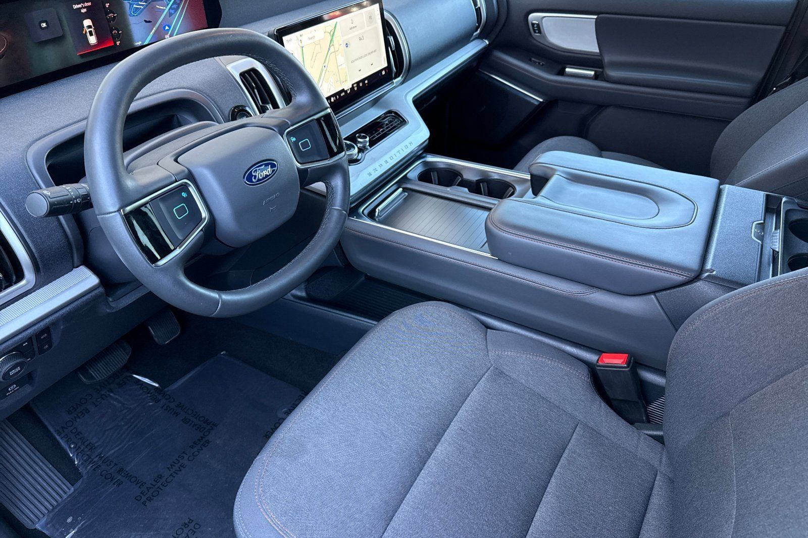 Used 2025 Ford Expedition Active AWD/4WD image 12