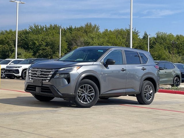Used 2024 Nissan Rogue S FWD image 1