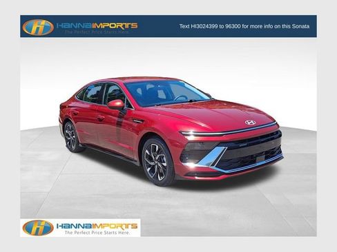 Used 2025 Hyundai Sonata SEL FWD image 1