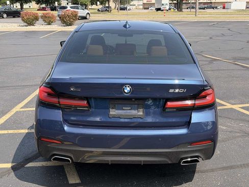 Used 2021 BMW 530i xDrive w/ M Sport Package AWD/4WD image 7