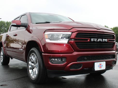 Used 2022 RAM 1500 Laramie AWD/4WD image 4