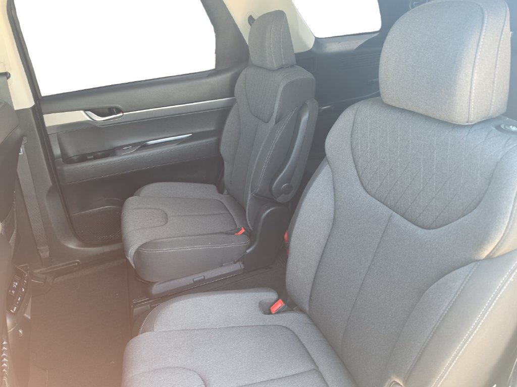 Used 2022 Hyundai Palisade SEL w/ Cargo Package AWD/4WD image 13