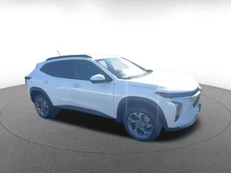 Used 2025 Chevrolet Trax LT video 2