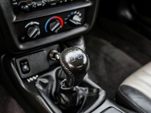 Used 2002 Chevrolet Camaro Z28 w/ SS Performance/Appearance Pkg RWD image 19