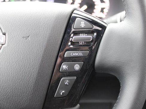 Certified 2024 Nissan Armada SL w/ Midnight Edition Package image 30