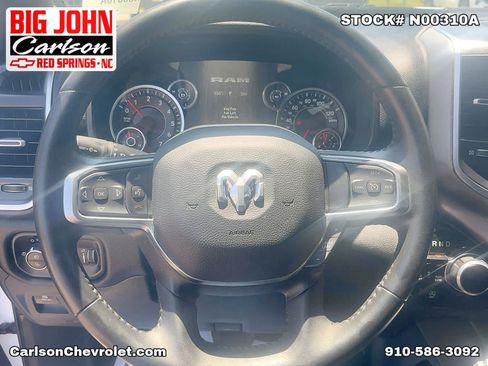 Used 2024 RAM 1500 Big Horn AWD/4WD image 17