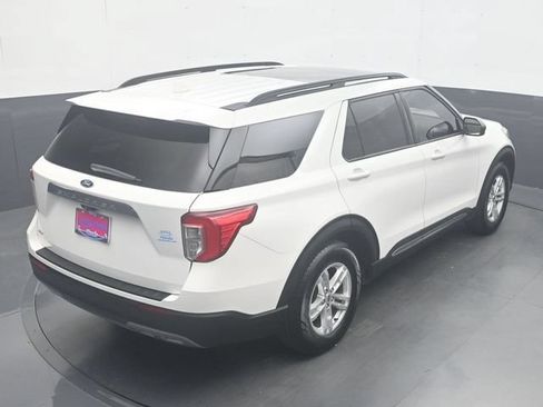 Used 2022 Ford Explorer XLT w/ Equipment Group 202A RWD image 24