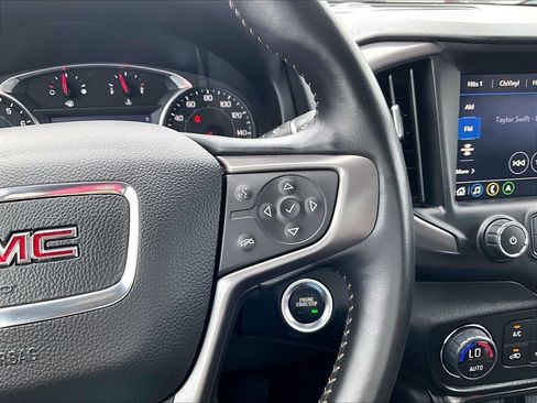 Used 2022 GMC Terrain AT4 w/ GMC Pro Grade Package AWD/4WD image 20