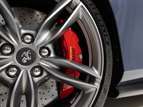 Used 2021 Ferrari Roma RWD image 40
