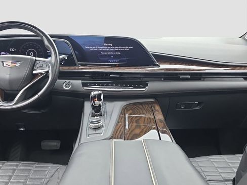 Used 2023 Cadillac Escalade ESV Sport Platinum image 14