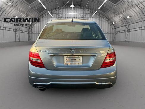 Used 2012 Mercedes-Benz C 250 Sedan image 6