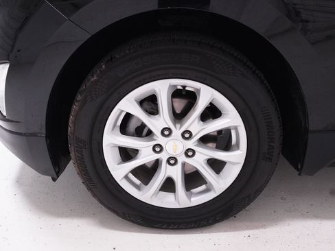 Used 2019 Chevrolet Equinox LT image 11