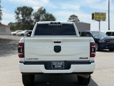 Used 2021 RAM 2500 Limited w/ Night Edition AWD/4WD image 6