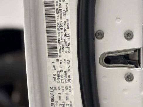 Used 2013 RAM 1500 Express image 37