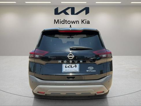 Used 2023 Nissan Rogue SV AWD/4WD image 4