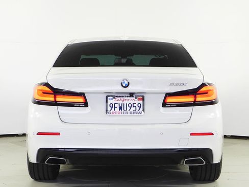 Certified 2023 BMW 530i w/ Convenience Package RWD image 8