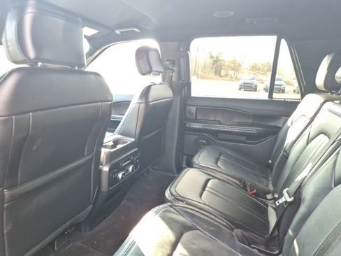 Used 2020 Ford Expedition Max Limited image 9