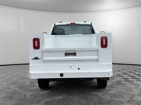 New 2025 Ford F250 XL w/ FX4 Off-Road Package AWD/4WD image 4