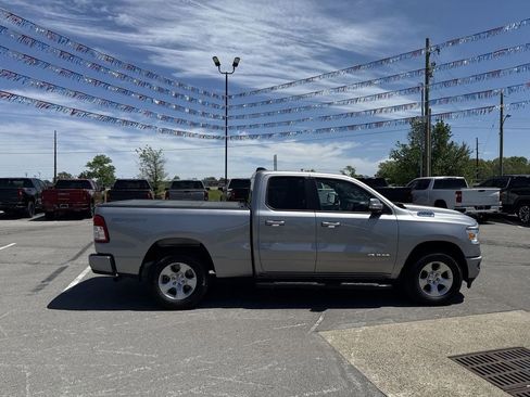 Used 2022 RAM 1500 Big Horn AWD/4WD image 14