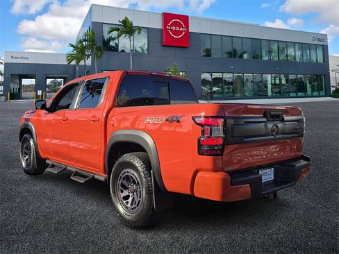 Certified 2025 Nissan Frontier PRO-4X w/ Pro Convenience Package image 5
