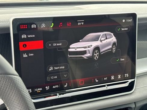 New 2026 Volkswagen Tiguan SE R-Line FWD image 16