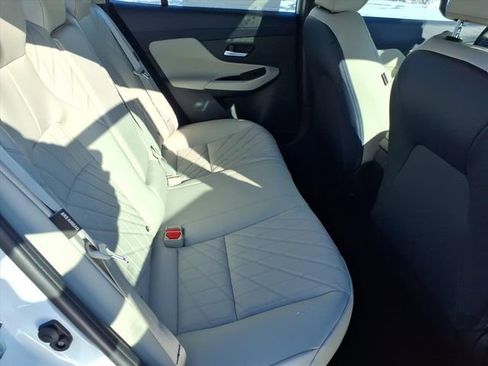 New 2026 Nissan Sentra SL image 14