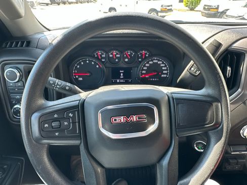 Used 2025 GMC Sierra 3500 Pro AWD/4WD image 9