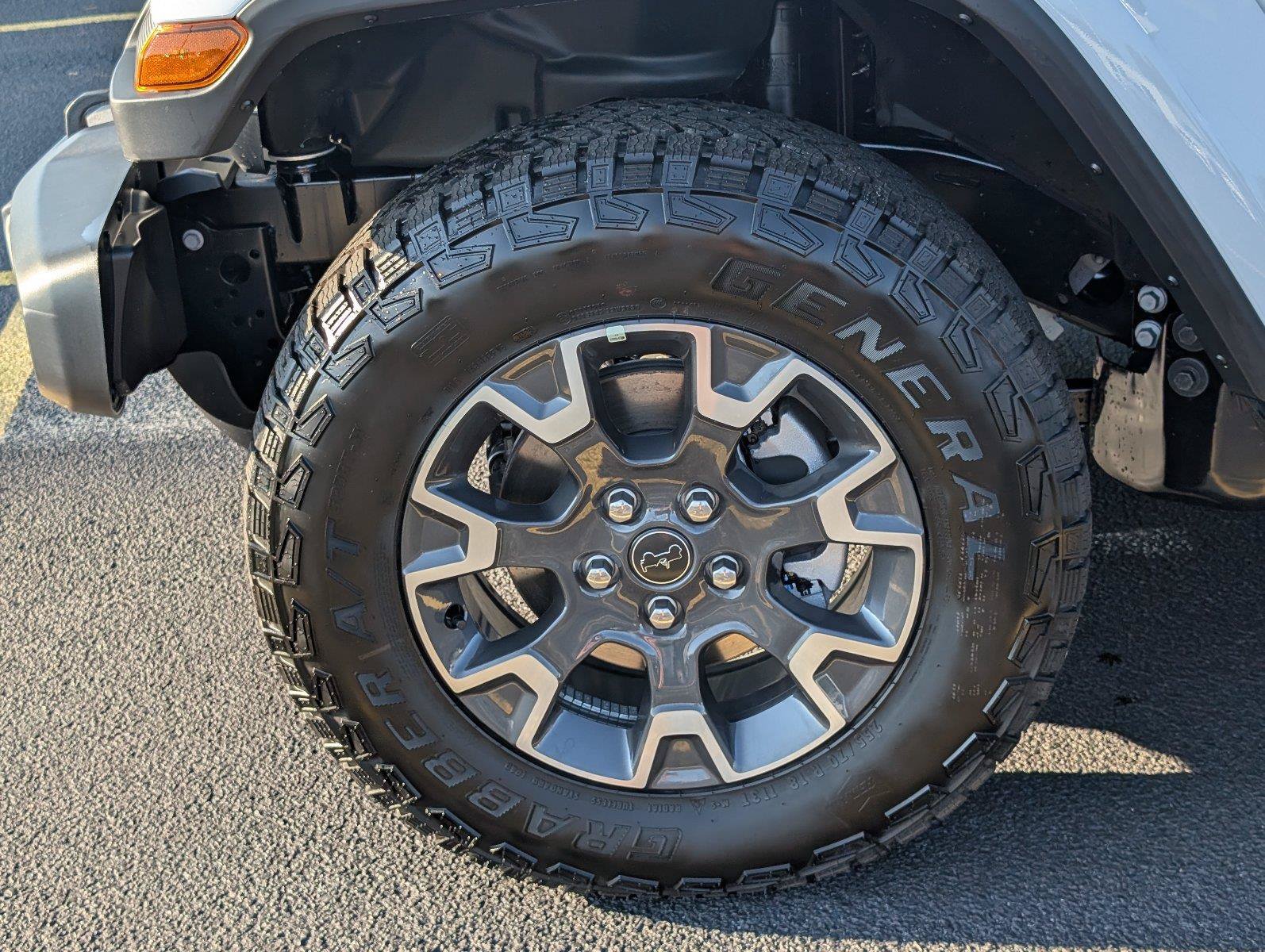 New 2027 Jeep Wrangler Unlimited Sahara AWD/4WD image 11