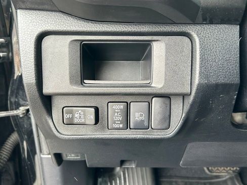 Used 2019 Toyota Tacoma TRD Pro AWD/4WD image 14
