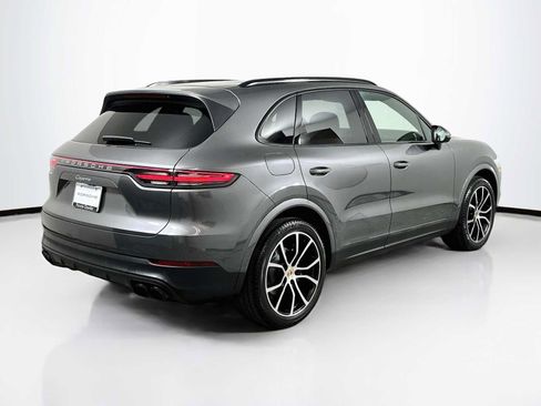 Certified 2023 Porsche Cayenne AWD/4WD image 9