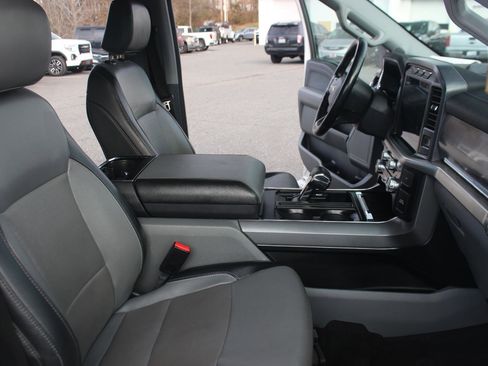 Used 2023 Ford F150 Lariat AWD/4WD image 34