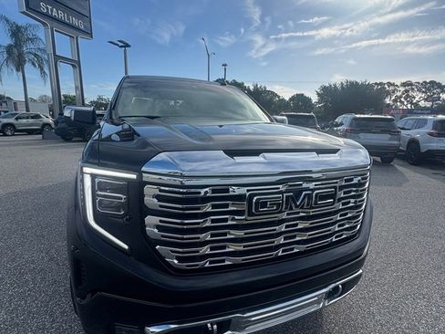 Used 2024 GMC Sierra 1500 Denali w/ Denali Reserve Package AWD/4WD image 2