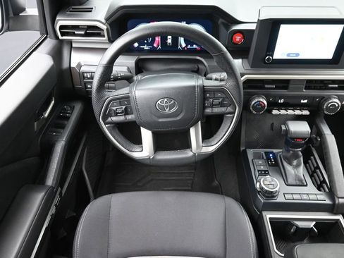 Used 2024 Toyota Tacoma TRD Off-Road AWD/4WD image 14