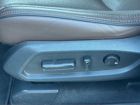 Used 2023 Honda Pilot Elite image 35